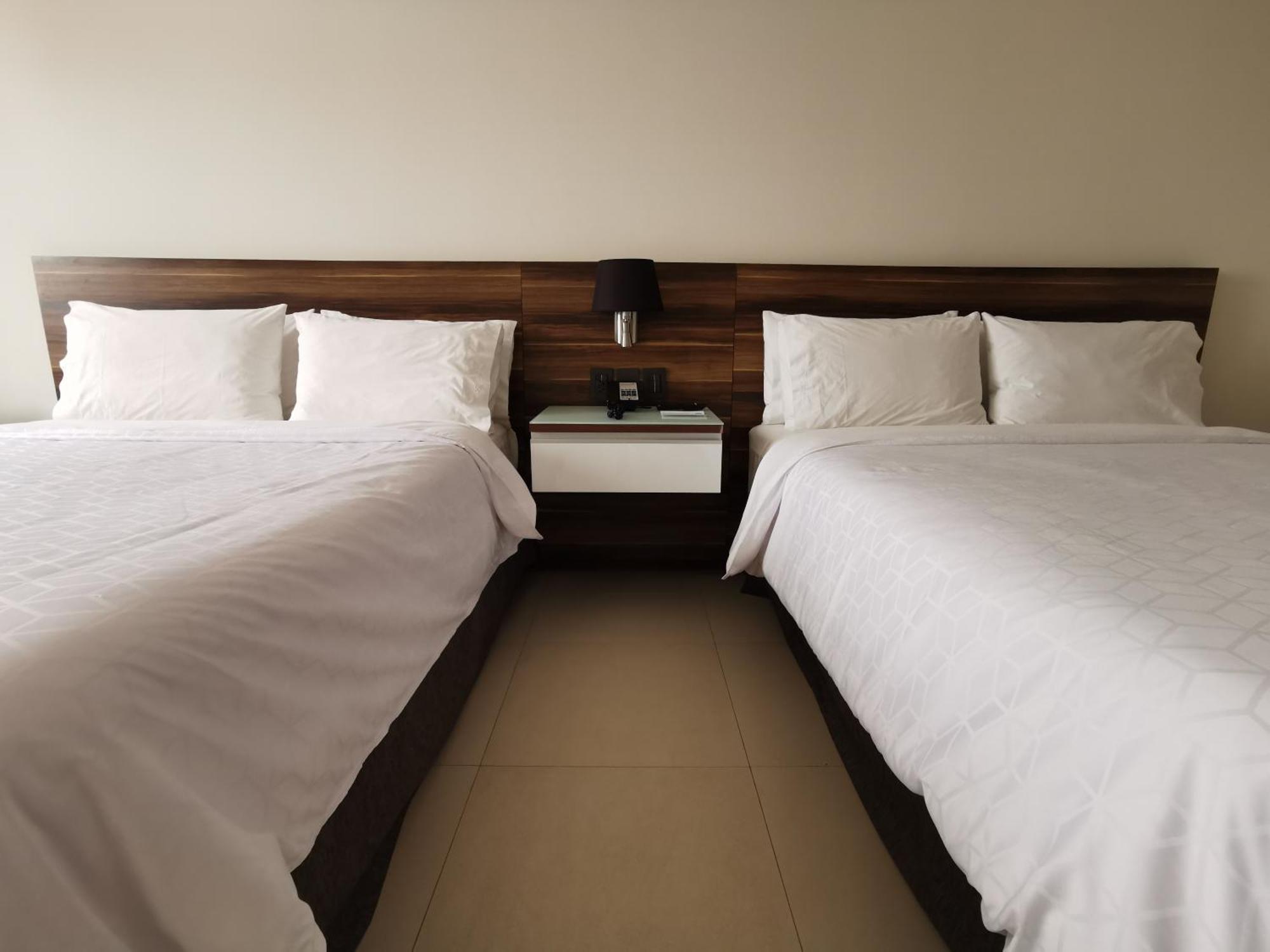 Holiday Inn Express Puerto Vallarta By Ihg Экстерьер фото